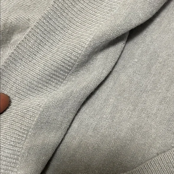 Light Gray V-Neck Sweater - Picture 4 of 6